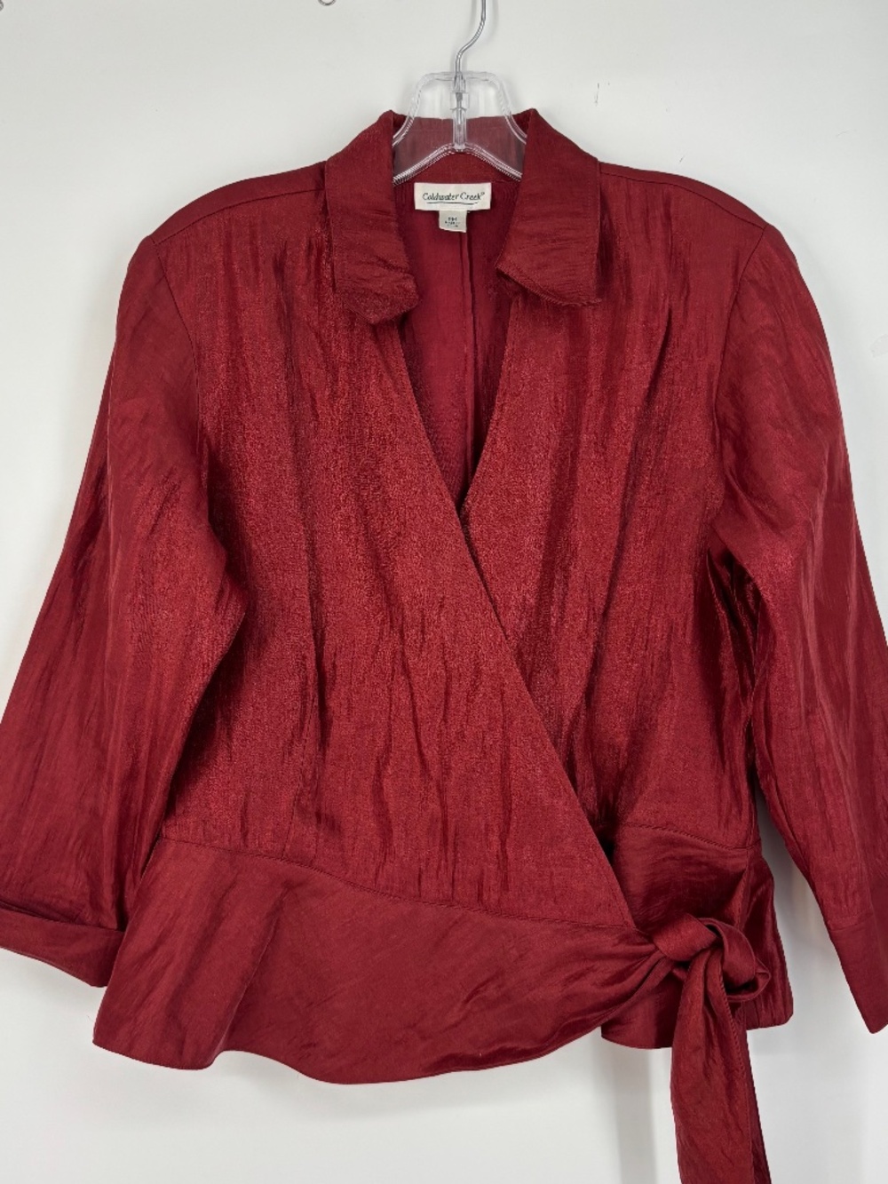 Coldwater Creek Womens PETITE Medium PM Wrap Top Brick Red Crinkle 3/4 Sleeves